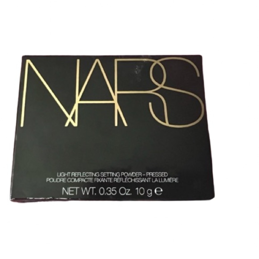 NEW NARS Light Reflecting Pressed Setting Powder - Picture 7 of 8